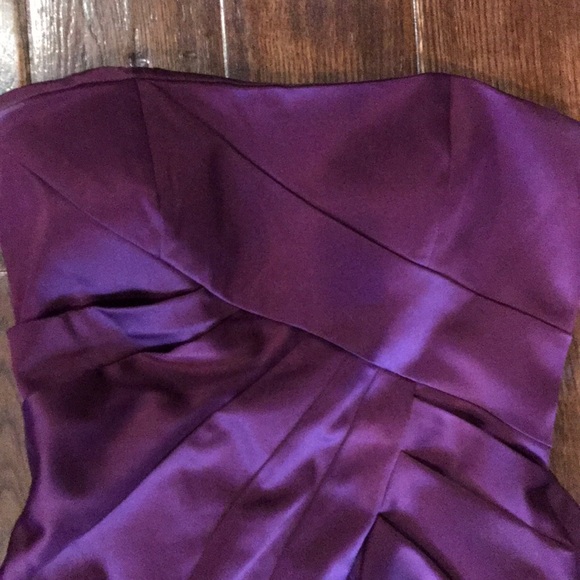 Macy’s - Max and Cleo - Plum Strapless Dress - 6 - Picture 3 of 6